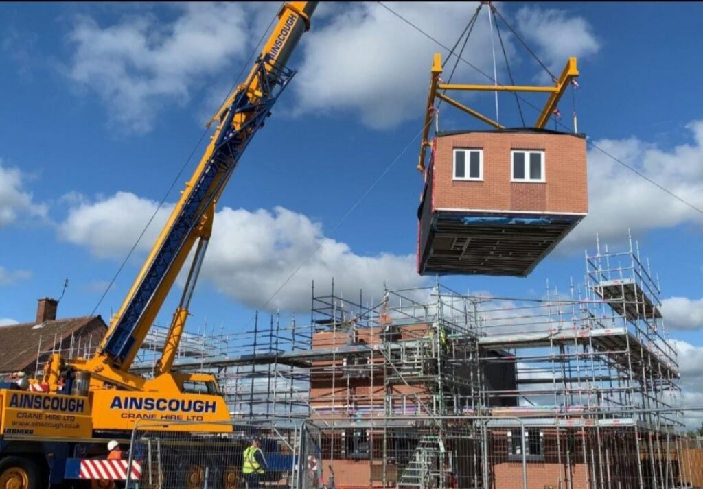 photo 6197415148893441094 y